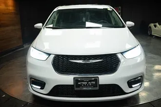 2023 CHRYSLER PACIFICA photo 3