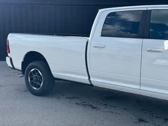 2026 Ram 3500 photo 4