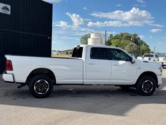 2026 Ram 3500 photo 5