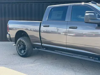 2026 Ram 3500 photo 5