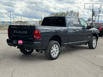 2026 Ram 3500 photo 7