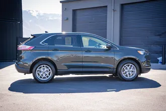 2023 Ford Edge photo 4