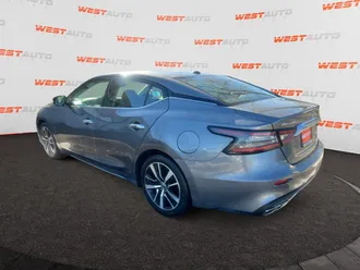 2022 Nissan Maxima photo 3