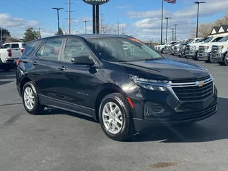 2023 Chevrolet Equinox photo 3