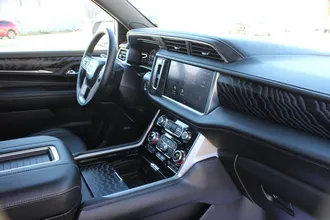 YUKON XL 17
