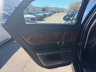 XJ 12