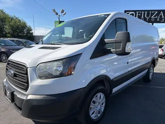 2017 Ford Transit-150 photo 5