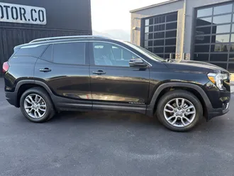 2024 GMC Terrain photo 5
