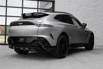 2026 Aston Martin DBX photo 4
