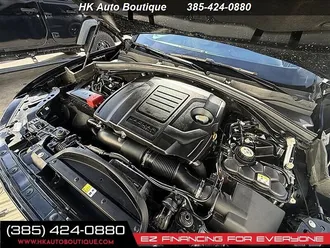 2018 Jaguar F-Pace 30t R-Sport photo 6