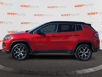 2025 Jeep Compass photo 2