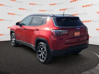 2025 Jeep Compass photo 3