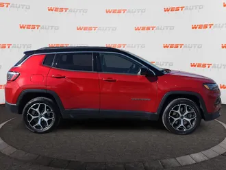 2025 Jeep Compass photo 6