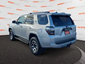 2020 Toyota 4Runner photo 3