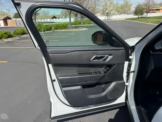 Range Rover Velar 26