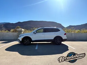 2024 Volkswagen Tiguan photo 4