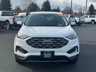 2022 Ford Edge photo 2