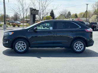 2023 Ford Edge photo 4