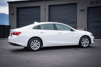 2024 Chevrolet Malibu photo 6