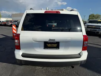 2016 Jeep Patriot photo 6