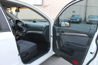 Aveo 30