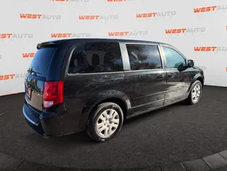 2017 Dodge Grand Caravan photo 5