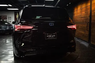 2024 TOYOTA SIENNA photo 6