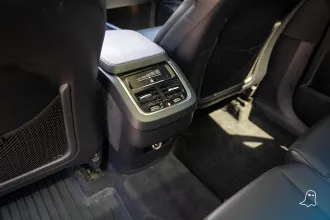 XC90 30