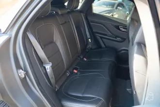 F-PACE 31