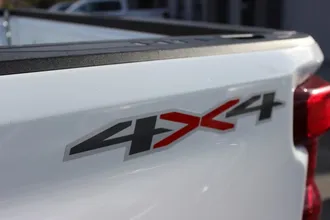 SILVERADO 2500 HD 4