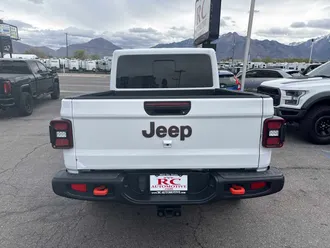 2022 Jeep Gladiator photo 7