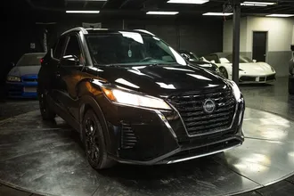 2023 NISSAN KICKS photo 5