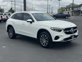 2024 Mercedes-Benz GLC photo 3