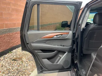 Escalade 19