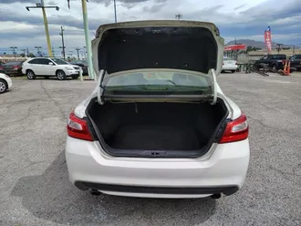 Altima 8