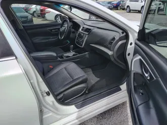 Altima 11