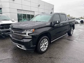 2022 Chevrolet Silverado 1500 LTD photo 2