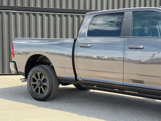2026 Ram 3500 photo 5