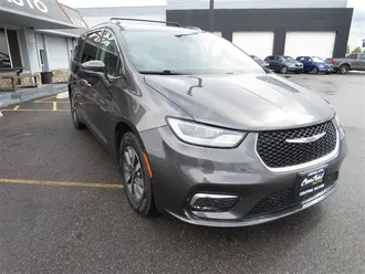 2021 CHRYSLER PACIFICA photo 3