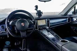 2012 Porsche Panamera photo 7