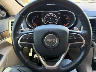 Grand Cherokee 26