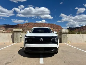 2025 Nissan Kicks photo 5