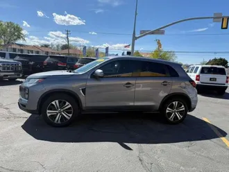 Outlander Sport 4