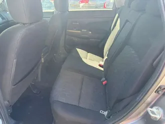 Outlander Sport 14