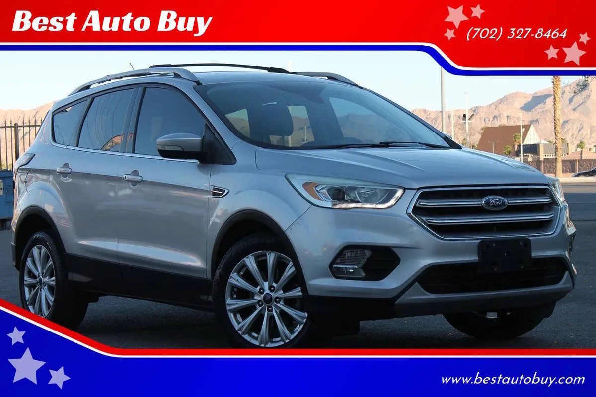 2017 Ford Escape Titanium 4dr SUV