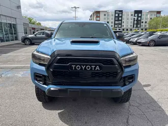 2018 Toyota Tacoma photo 3