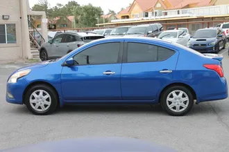 Versa 5