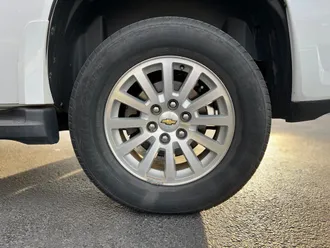 Tahoe Hybrid 33