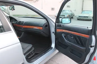 5 Series 32