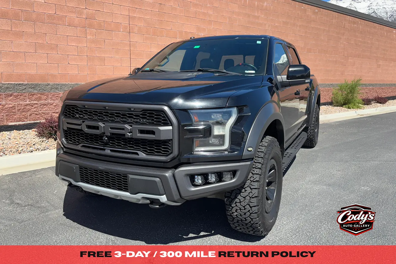 2017 Ford F-150 Raptor 4x4 SuperCrew 5-1/2 Box's photo